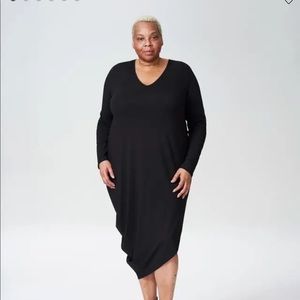 Women’s Universal Standard Geneva Dress M